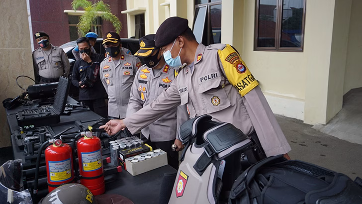 Anggaran Polri Membengkak hingga Rp145 Triliun, Lebih Tinggi Daripada Pendidikan dan Kesehatan 1 anggaran polri represif alat pengendali massa