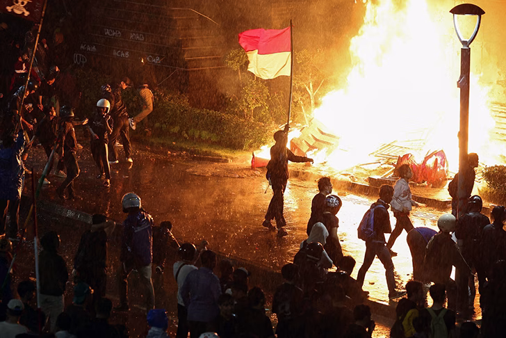 Gerakan Rakyat atau Rekayasa Kekuasaan? Menguak Proyek Intelijen di Balik Demonstrasi Agustus 2025 2 demonstrasi agustus 2025