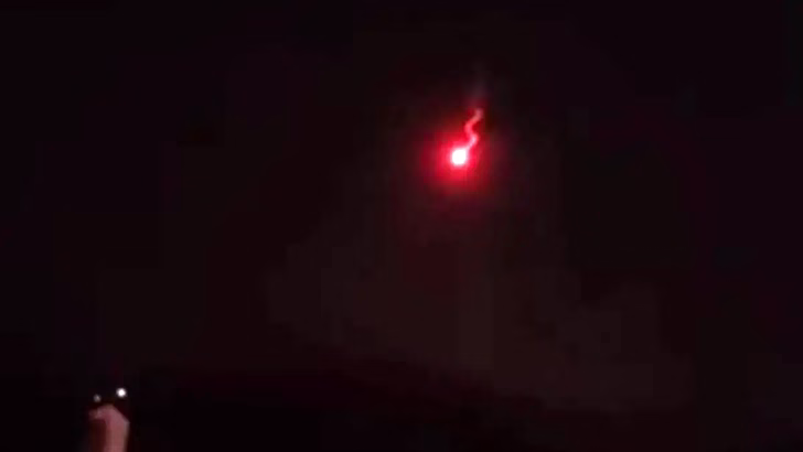 Meteor "Numpang Lewat" di Cirebon, Apa yang Terjadi Jika Benar-Benar Jatuh? 4 meteor cirebon asteroid