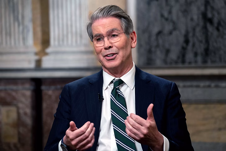 Utang Amerika Serikat Tembus 38 Triliun Dolar: Ekonomi AS di Ambang Krisis? 3 Menteri Keuangan Amerika Serikat, Scott Bessent
